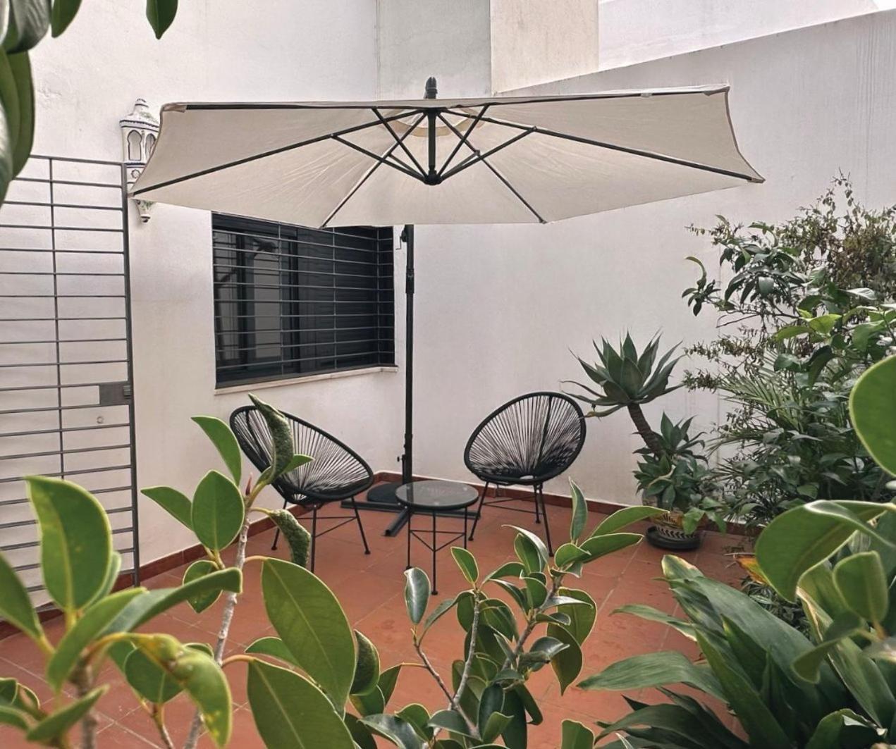 Apartamento-Pension El Trianero Junto Al Rio Σεβίλλη Εξωτερικό φωτογραφία